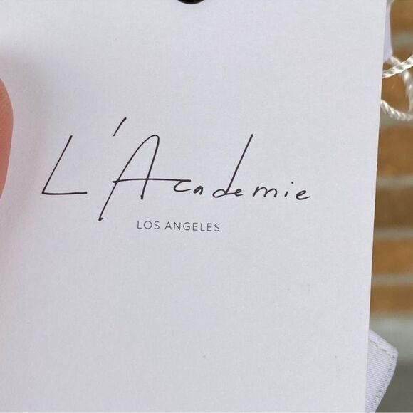 L'Academie The Ruffle Boho Blouse
Cabernet small - Picture 8 of 10